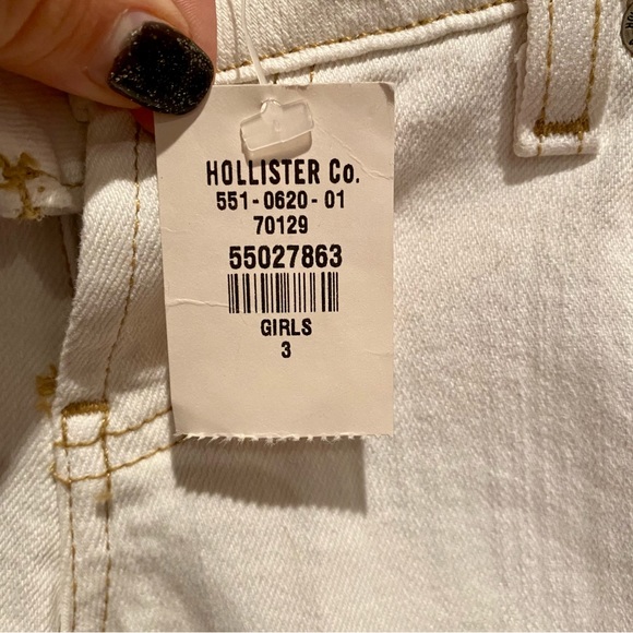 Hollister Low Rise White Flare Jeans | 3 - Picture 5 of 7